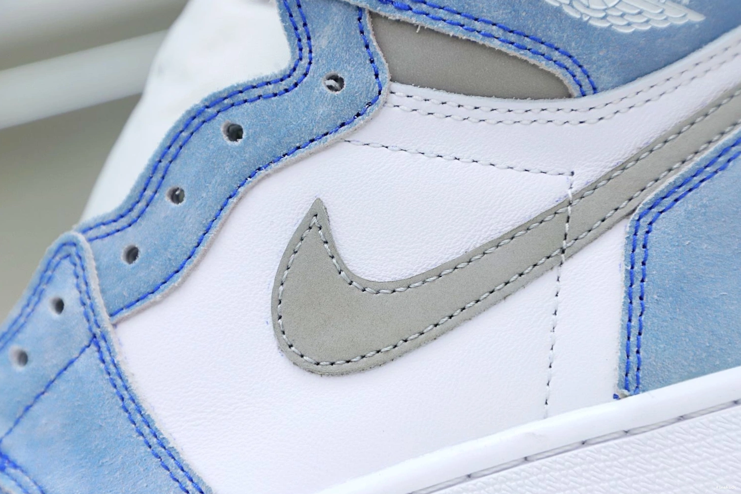 JORDAN RETRO ROYAL' 1 'HYPER AIR HIGH OG 0213